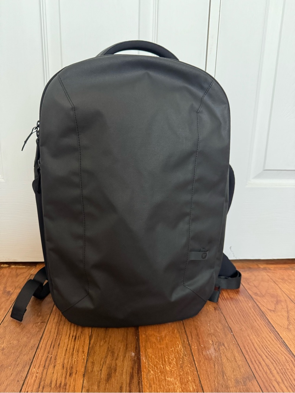 Fyro Levo 30L Travel Backpack (Black) - Like New